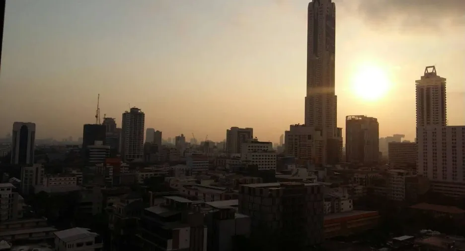 For rent studio condo in Pathum Wan, Bangkok