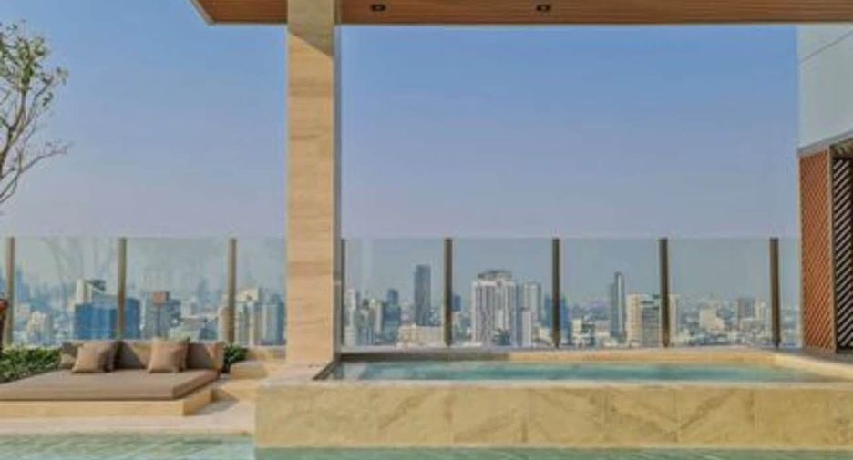 For rent 2 bedrooms condo in Watthana, Bangkok