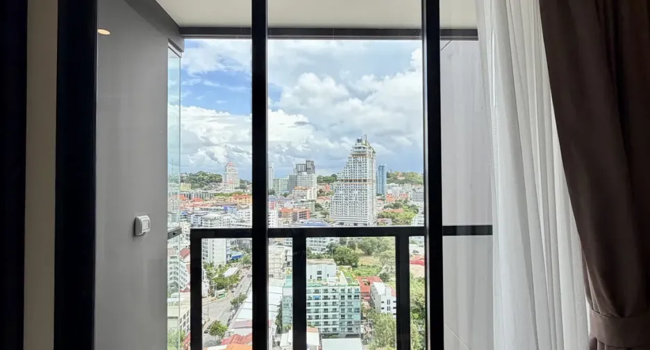 For rent 1 bed condo in Bang Lamung, Chonburi