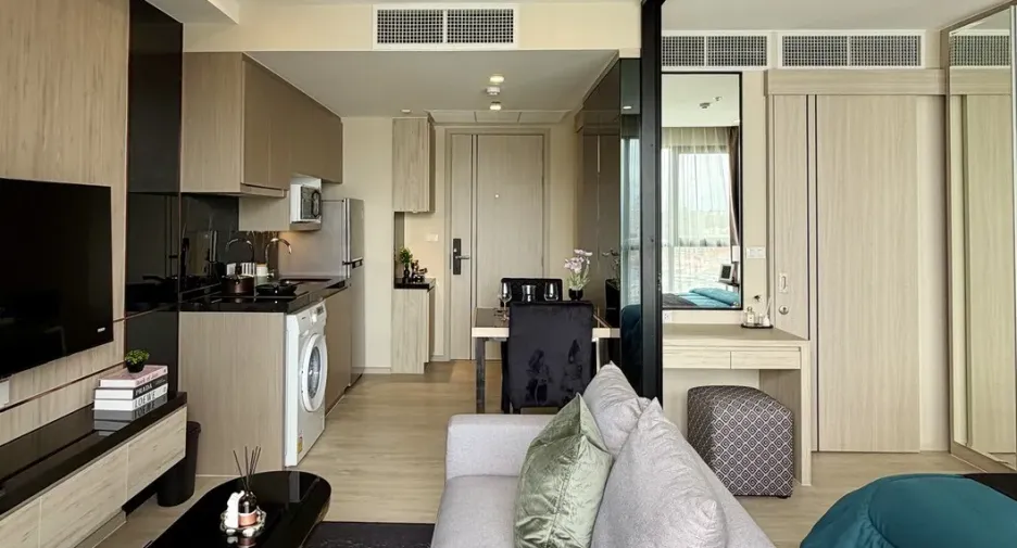 For rent 1 bed condo in Bang Lamung, Chonburi