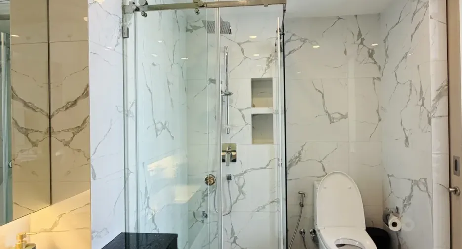 For rent 1 bed condo in Bang Lamung, Chonburi