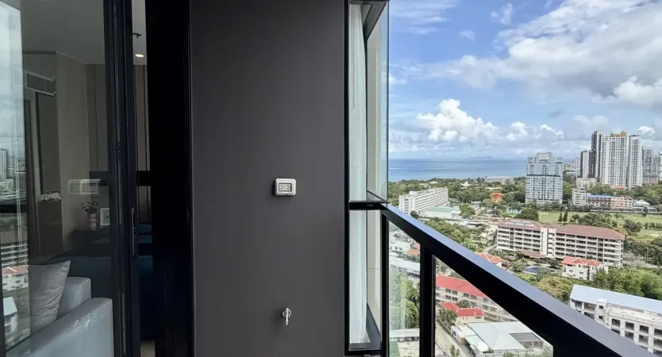 For rent 1 bed condo in Bang Lamung, Chonburi