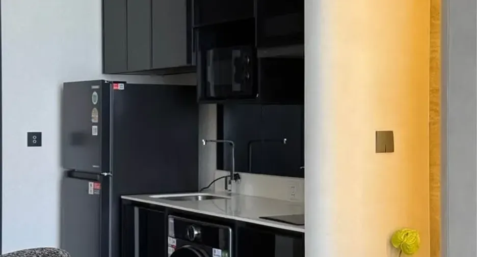 For rent 1 bed condo in Phaya Thai, Bangkok