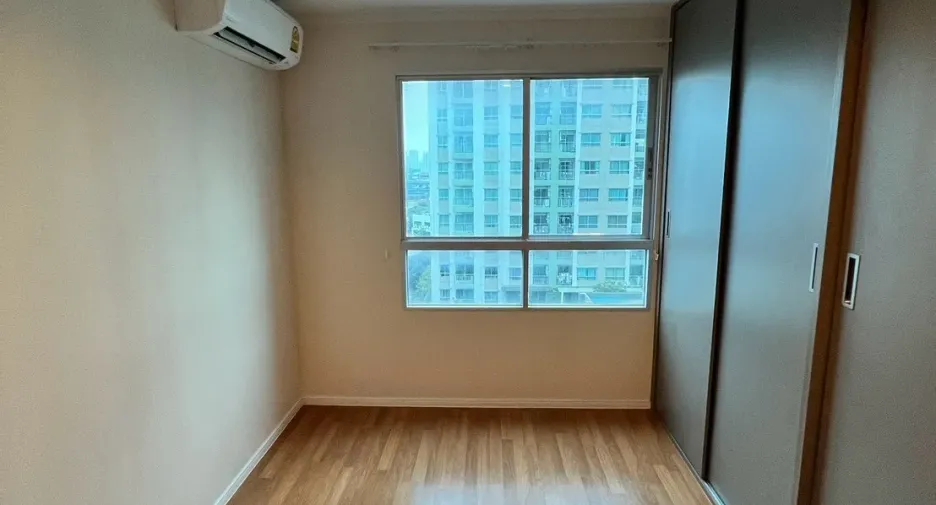 For sale 1 bed condo in Huai Khwang, Bangkok