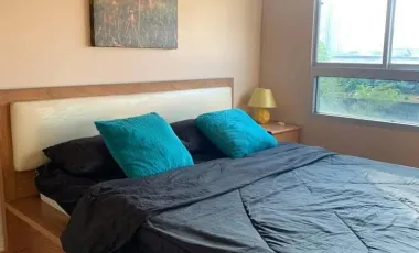 Wohnung zur Miete mit 1 Zimmer in Huai Khwang, Bangkok