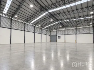 Аренда склад в Mueang Samut Sakhon, Самутсакхон