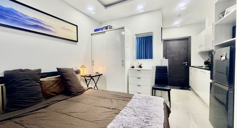 For sale studio condo in Bang Lamung, Chonburi