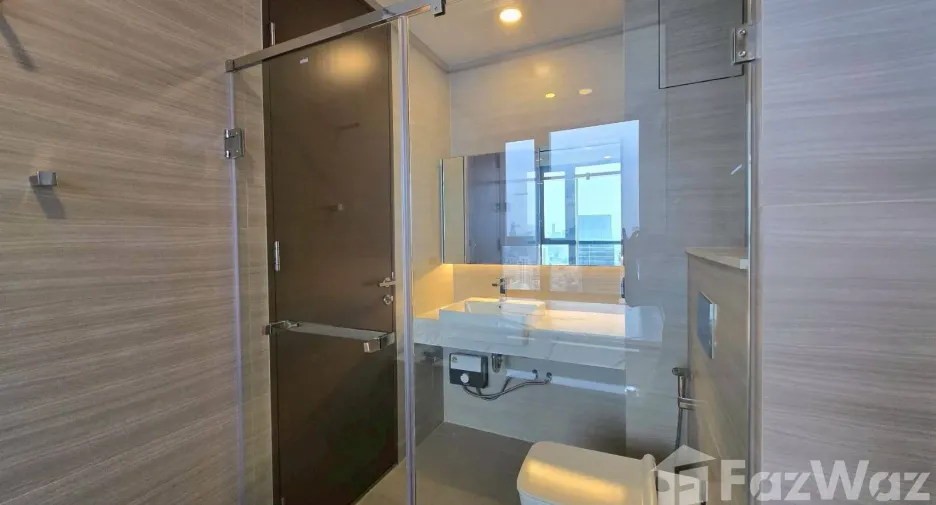 For sale 1 bed condo in Watthana, Bangkok