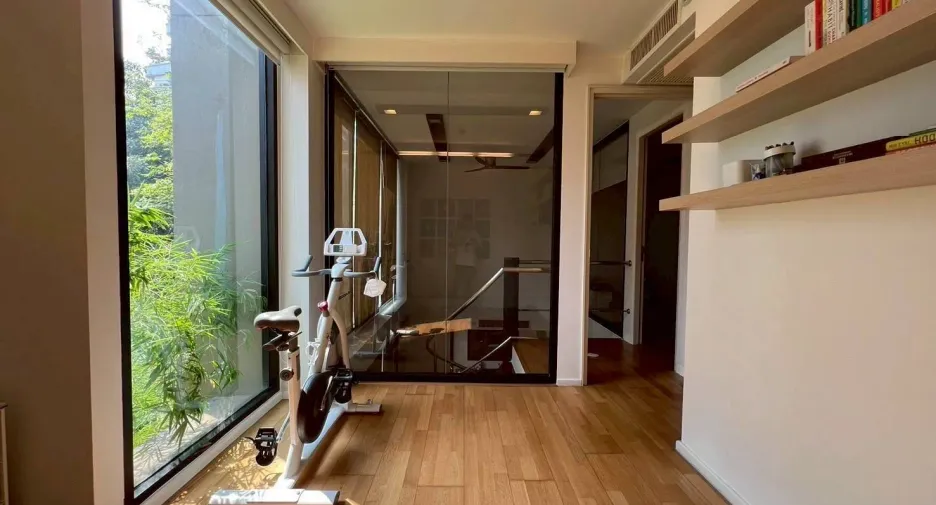 À vendre 2 chambres condo à Watthana, Bangkok