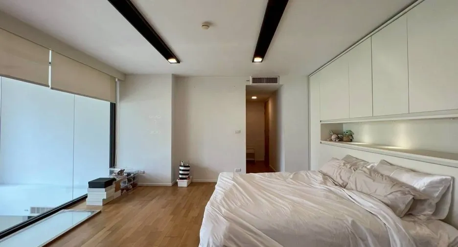 À vendre 2 chambres condo à Watthana, Bangkok