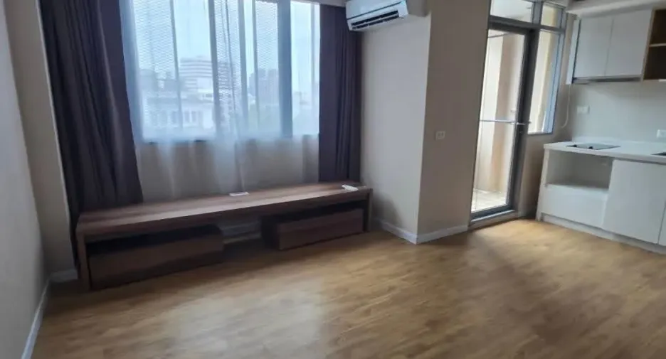Wohnung zum Kauf mit Studio in Yan Nawa, Bangkok