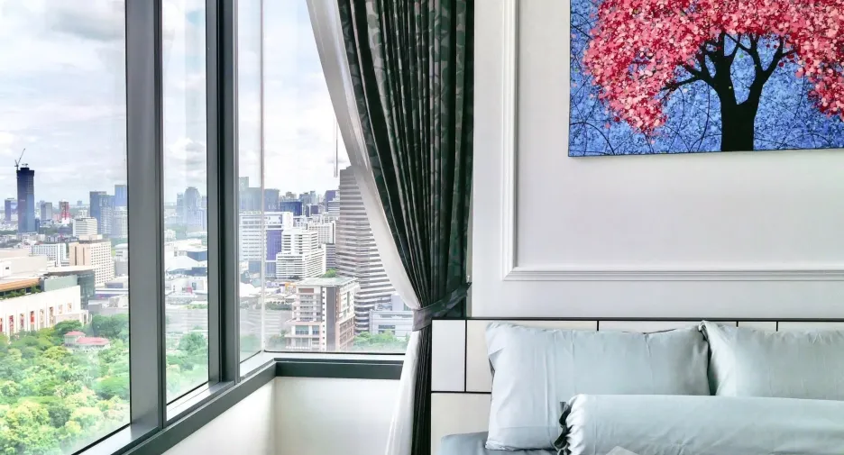 For rent 1 bed condo in Pathum Wan, Bangkok