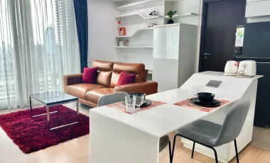 For rent 1 bed condo in Pathum Wan, Bangkok