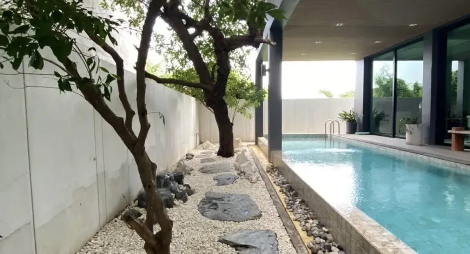 For rent 4 ベッドルーム house in Suan Luang, Bangkok