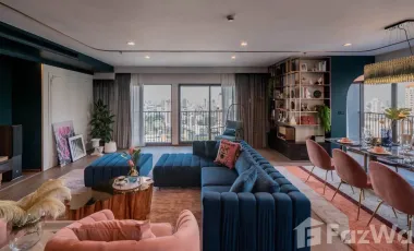 For sale 3 bedrooms condo in Khlong Toei, Bangkok