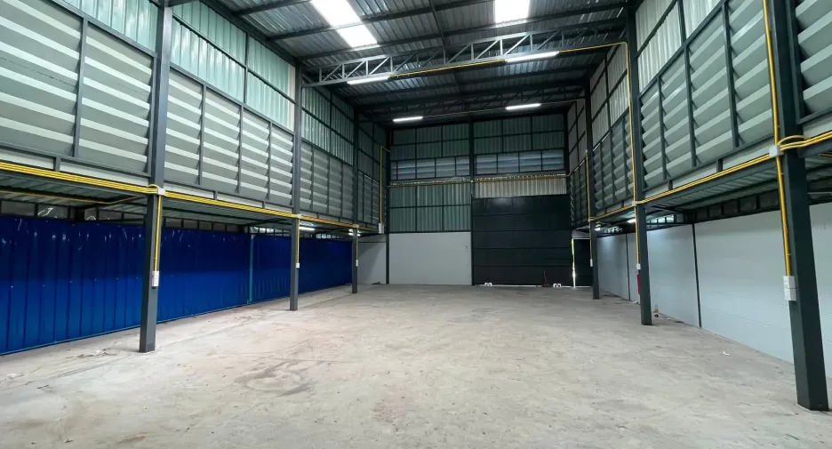 For rent warehouse in Prawet, Bangkok