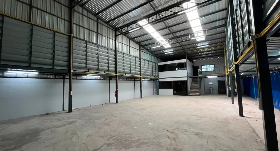 For rent warehouse in Prawet, Bangkok