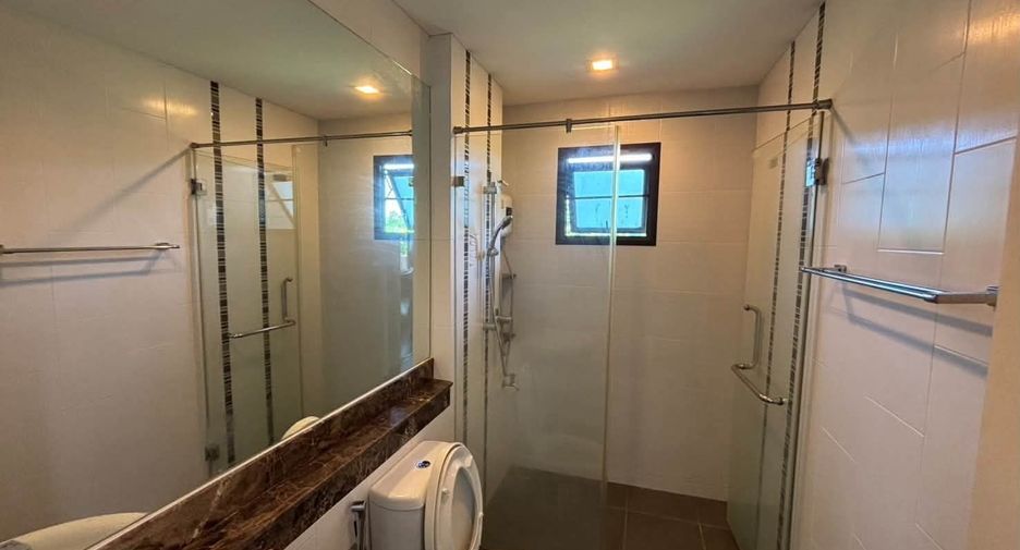 Casa en alquiler de 3 habitaciones en San Sai, Chiang Mai