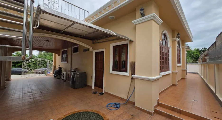 Haus zum Kauf mit 2 Zimmer in Hua Hin, Prachuap Khiri Khan