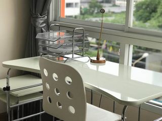 À louer studio condo à Huai Khwang, Bangkok