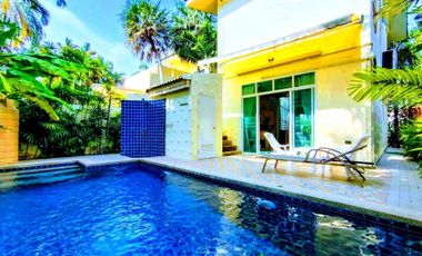 For rent 3 bedrooms villa in Mueang Phuket, Phuket