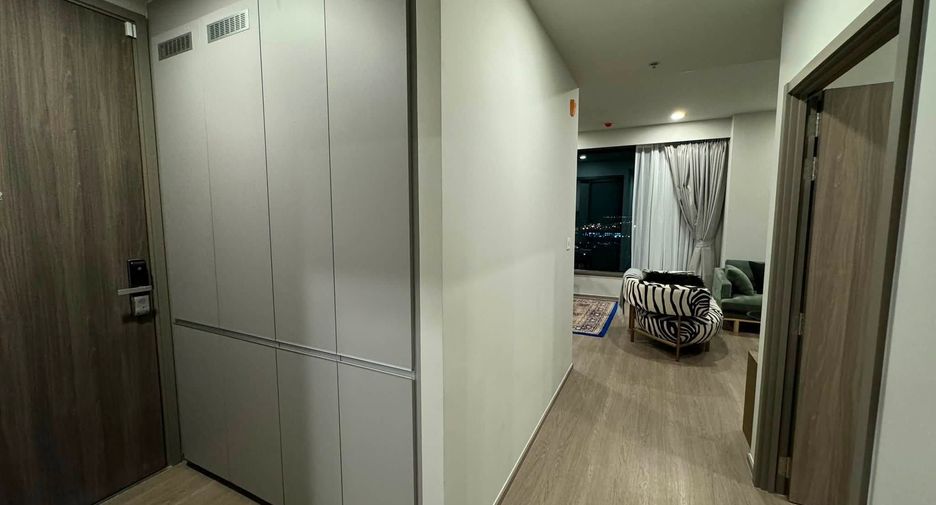 Condo en alquiler de 3 habitaciones en Bang Phli, Samut Prakan