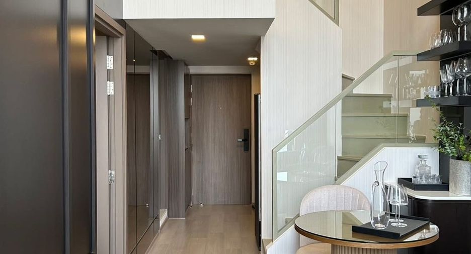 For rent 2 bedrooms condo in Chatuchak, Bangkok
