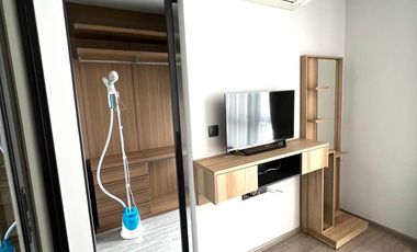 Wohnung zur Miete mit Studio in Watthana, Bangkok