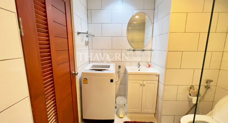 Wohnung zum Kauf mit Studio in Jomtien, Pattaya
