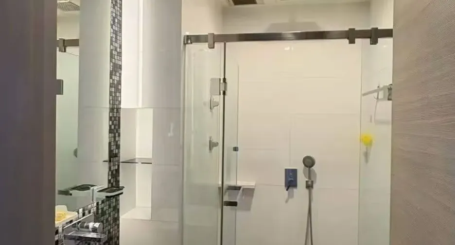 Wohnung zur Miete mit 2 Zimmer in Bang Rak, Bangkok