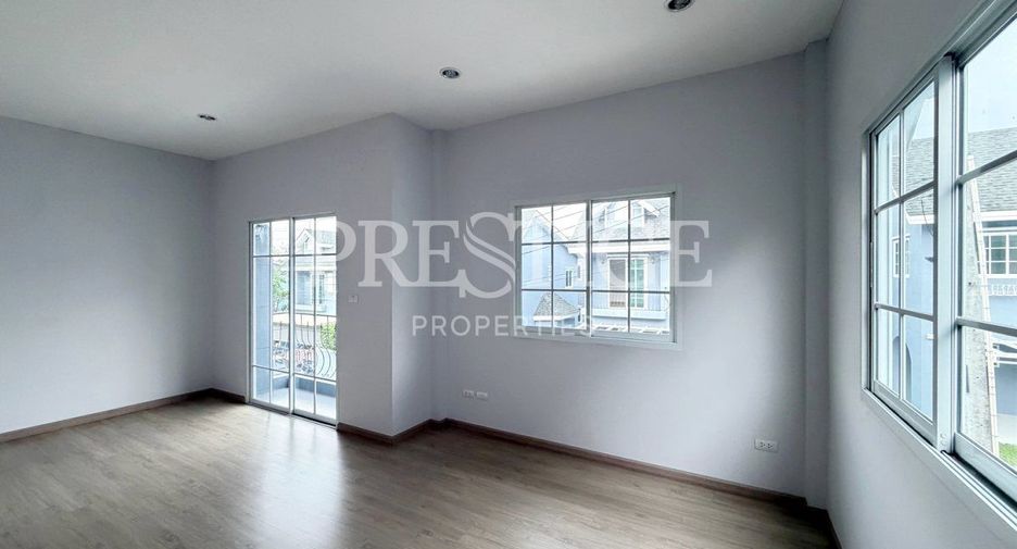 For sale 3 bedrooms house in Bang Lamung, Chonburi