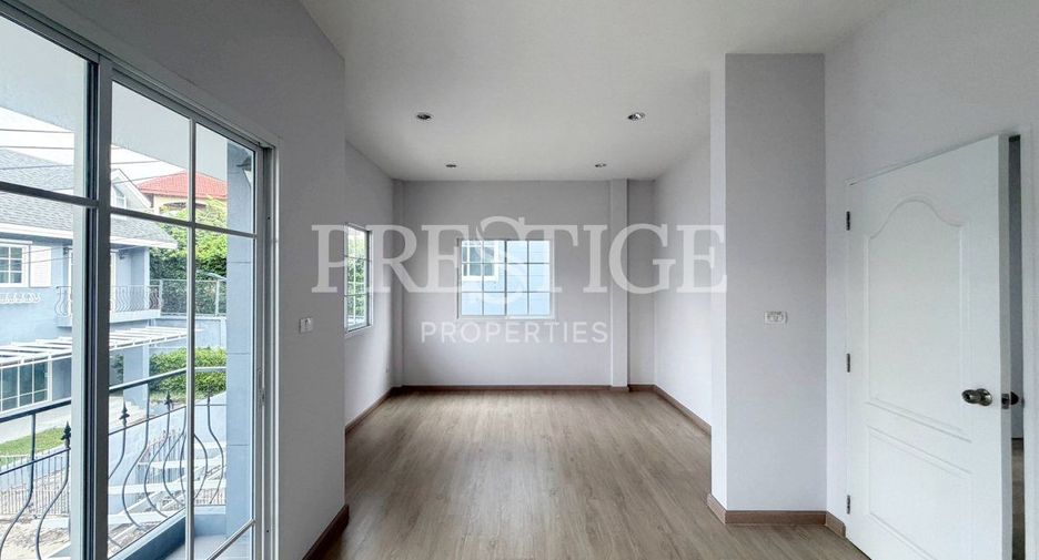 For sale 3 bedrooms house in Bang Lamung, Chonburi