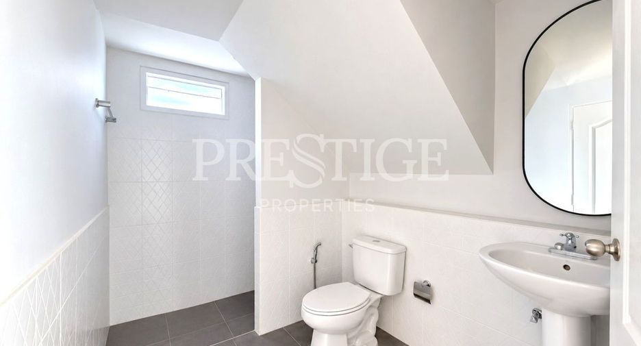 For sale 4 bedrooms house in Bang Lamung, Chonburi