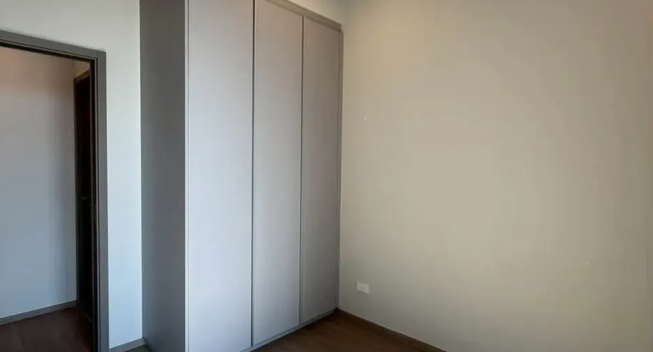 Condo en alquiler de 2 habitaciones en Bang Phli, Samut Prakan