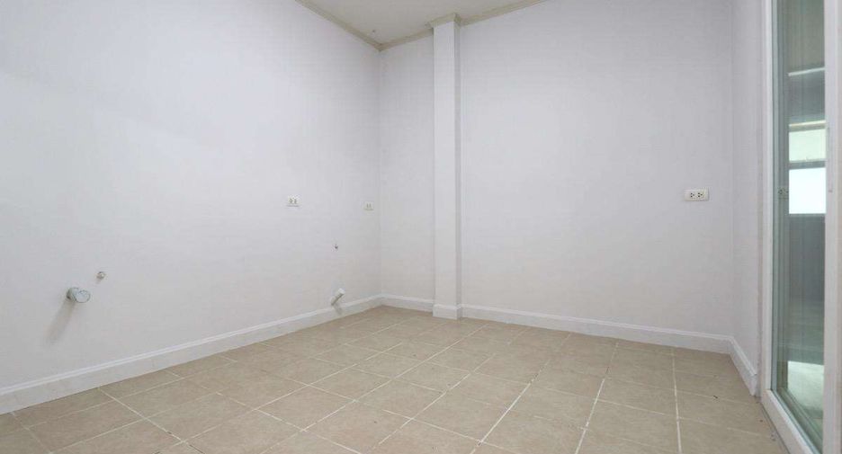 Haus zur Miete mit 3 Zimmer in Mueang Chiang Mai, Chiang Mai