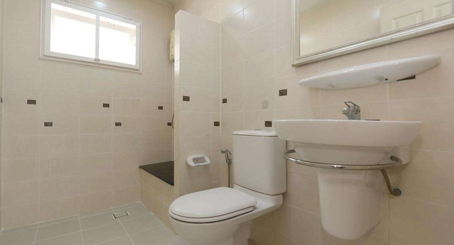 Haus zur Miete mit 3 Zimmer in Mueang Chiang Mai, Chiang Mai