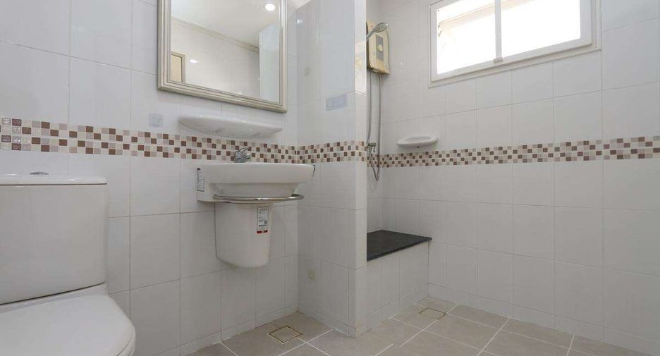 Haus zur Miete mit 3 Zimmer in Mueang Chiang Mai, Chiang Mai