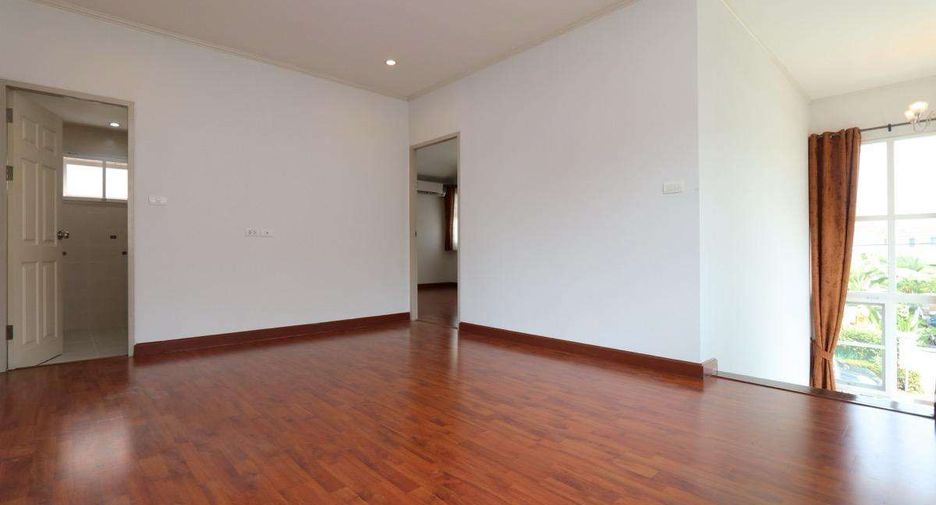 Haus zur Miete mit 3 Zimmer in Mueang Chiang Mai, Chiang Mai
