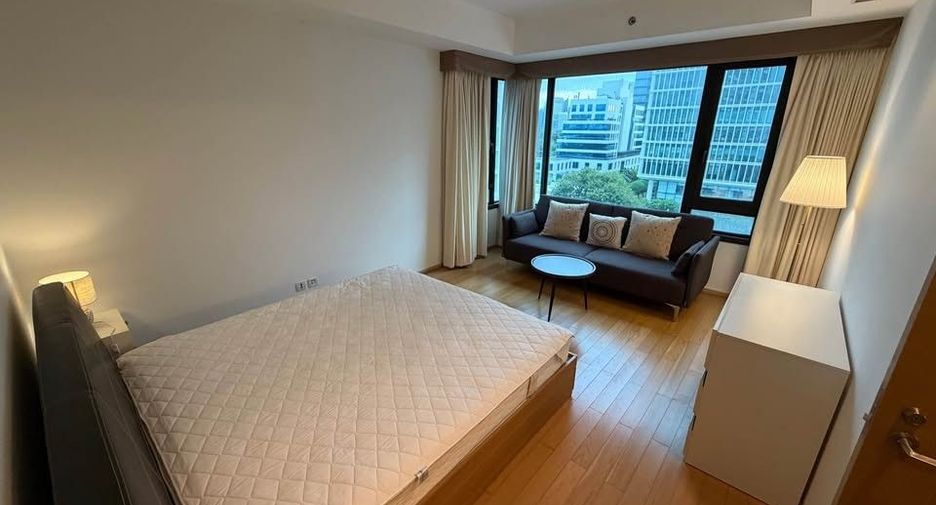 Condo en alquiler de 2 habitaciones en Pathum Wan, Bangkok