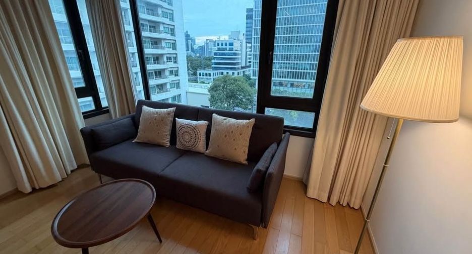 Condo en alquiler de 2 habitaciones en Pathum Wan, Bangkok