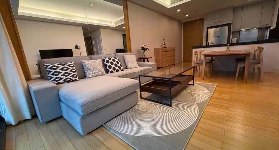 Condo en alquiler de 2 habitaciones en Pathum Wan, Bangkok