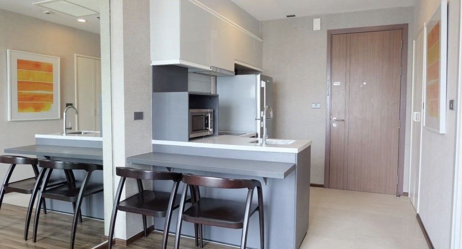 For rent 1 bed condo in Khlong Toei, Bangkok