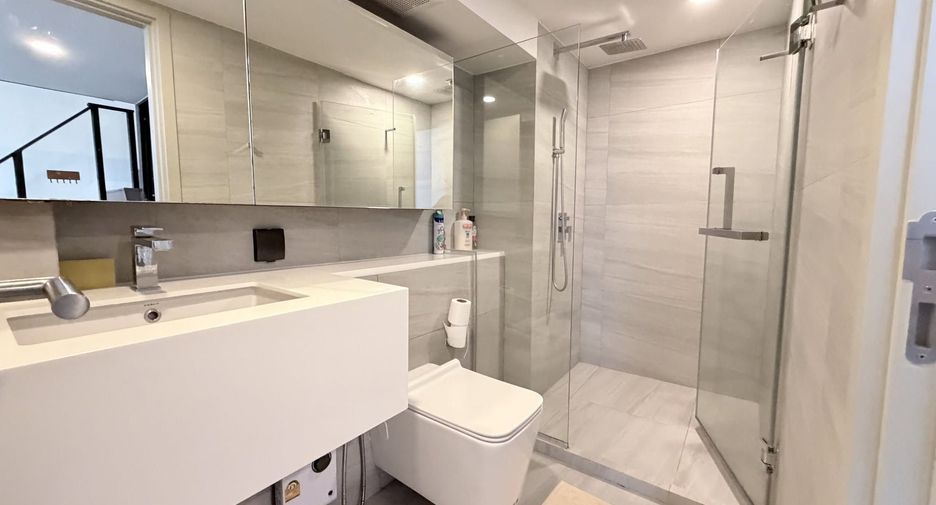 Wohnung zum Kauf mit 2 Zimmer in Bang Rak, Bangkok