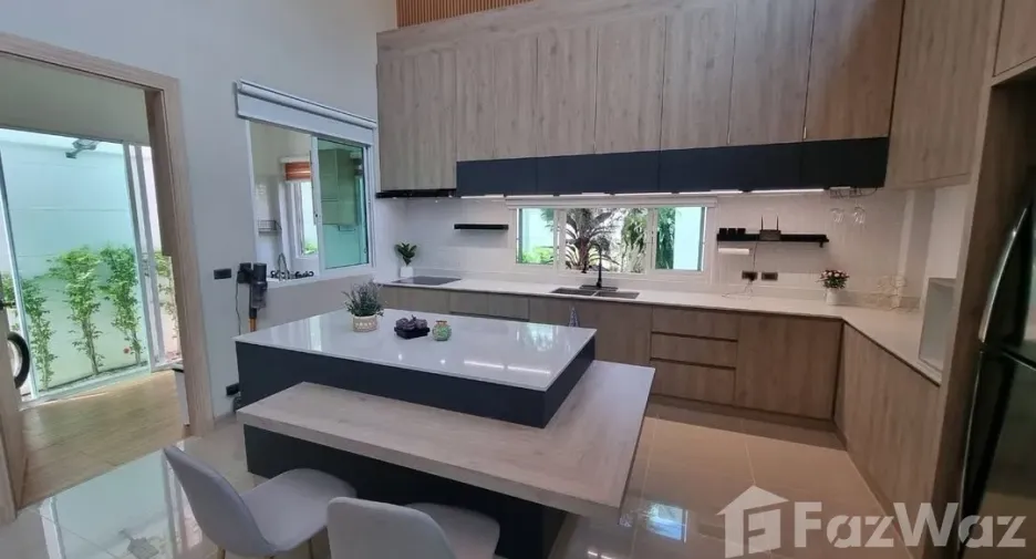 For rent 3 bedrooms villa in Bang Lamung, Chonburi