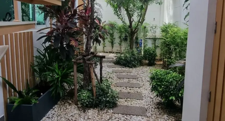 For rent 3 bedrooms villa in Bang Lamung, Chonburi