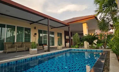For rent 3 bedrooms villa in Huay Yai, Pattaya
