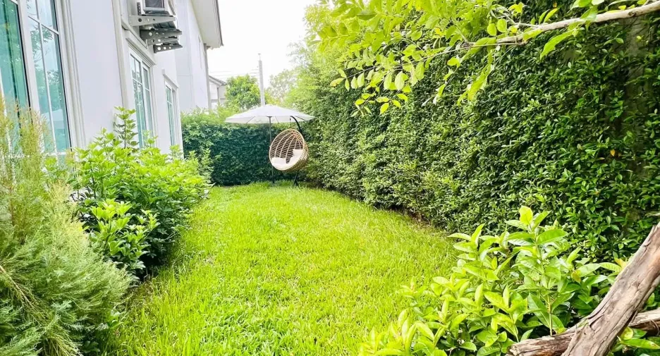 Haus zur Miete mit 4 Zimmer in Bang Phli, Samut Prakan