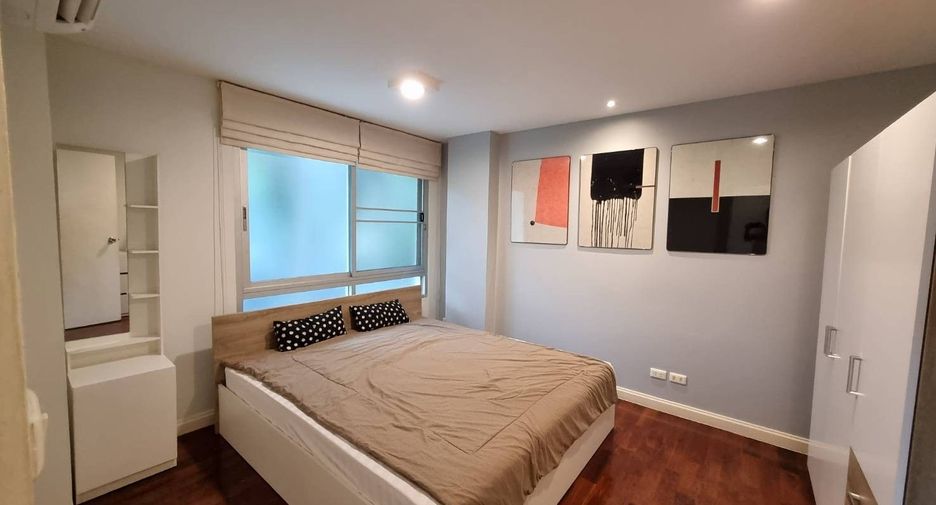 For rent 2 ベッドルーム condo in Watthana, Bangkok