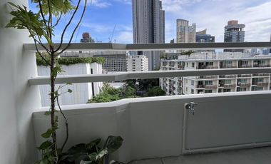 Wohnung zum Kauf mit 2 Zimmer in Watthana, Bangkok