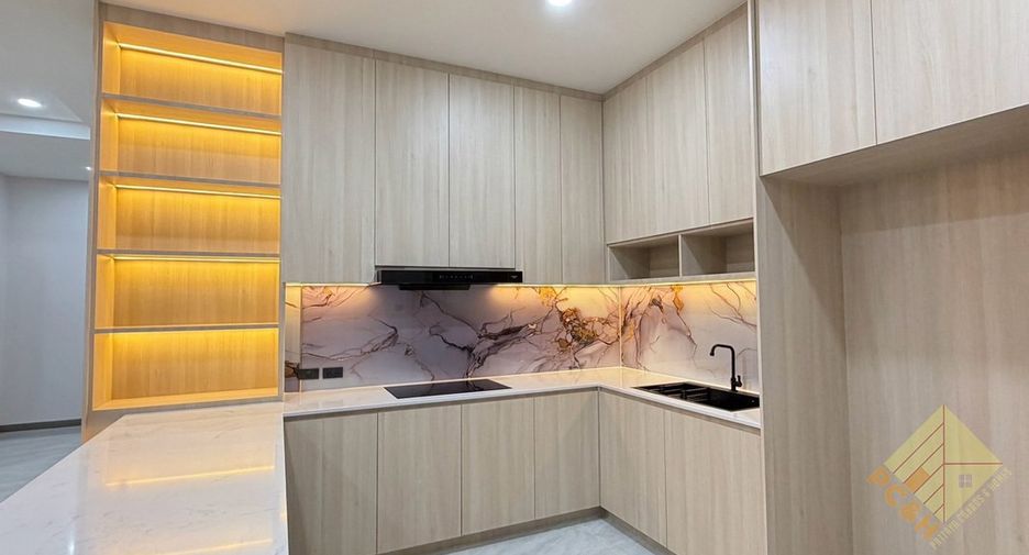 Casa en venta de 3 habitaciones en Bang Lamung, Chonburi